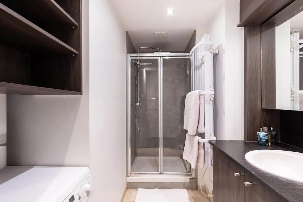 3 Bedrooms Duplex Penthouse - Monaco Border 2Min Walking Distance 로퀴에브륀캡마르탱 아파트