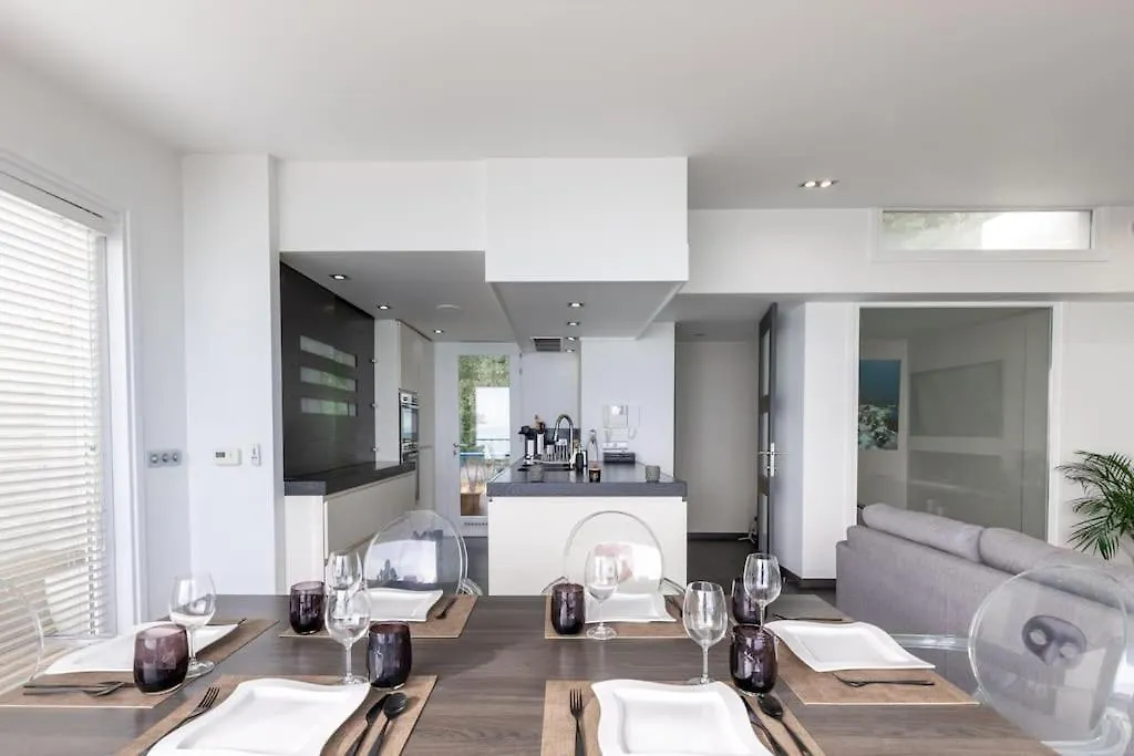 3 Bedrooms Duplex Penthouse - Monaco Border 2Min Walking Distance 로퀴에브륀캡마르탱 프랑스