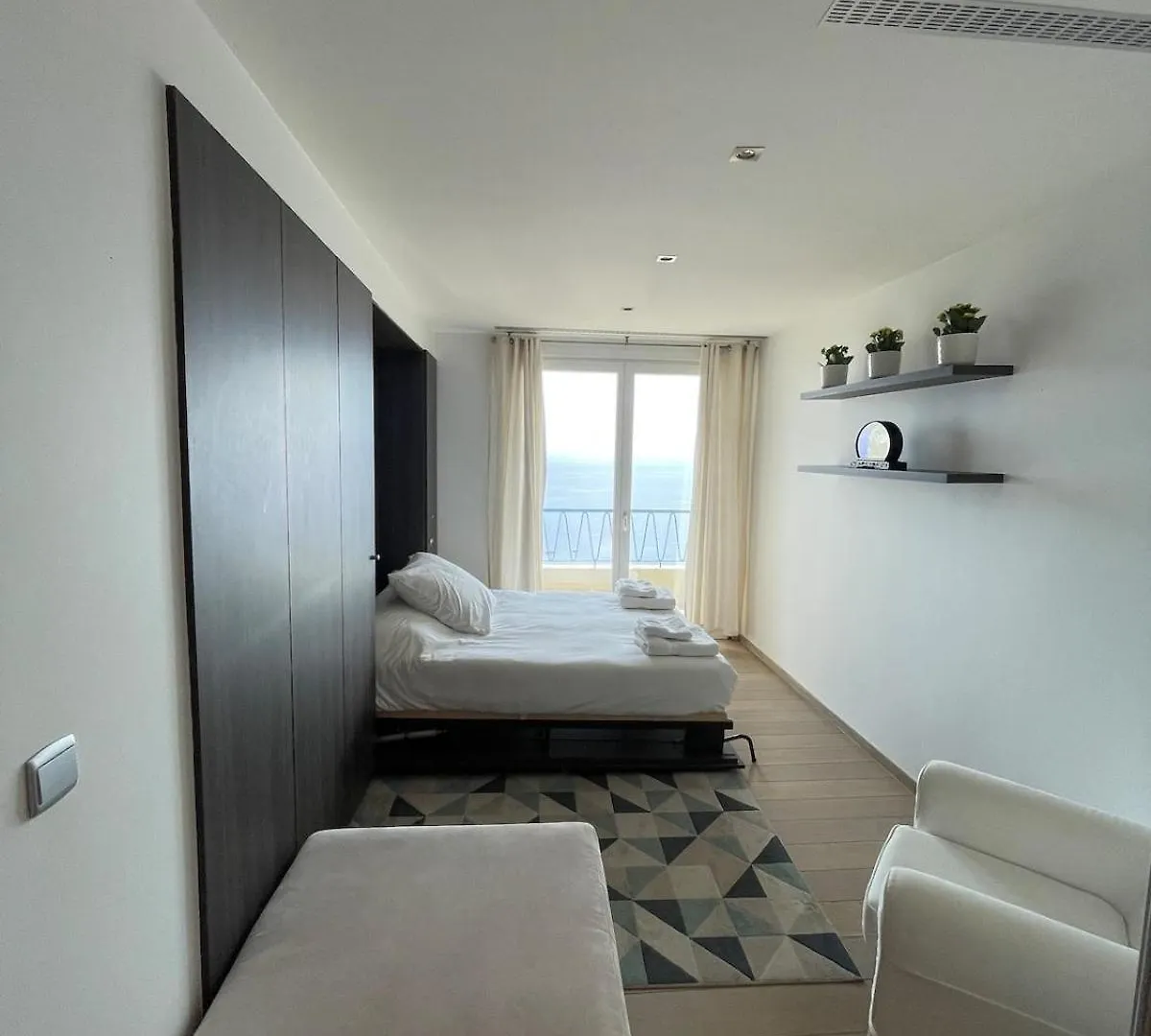 3 Bedrooms Duplex Penthouse - Monaco Border 2Min Walking Distance 로퀴에브륀캡마르탱