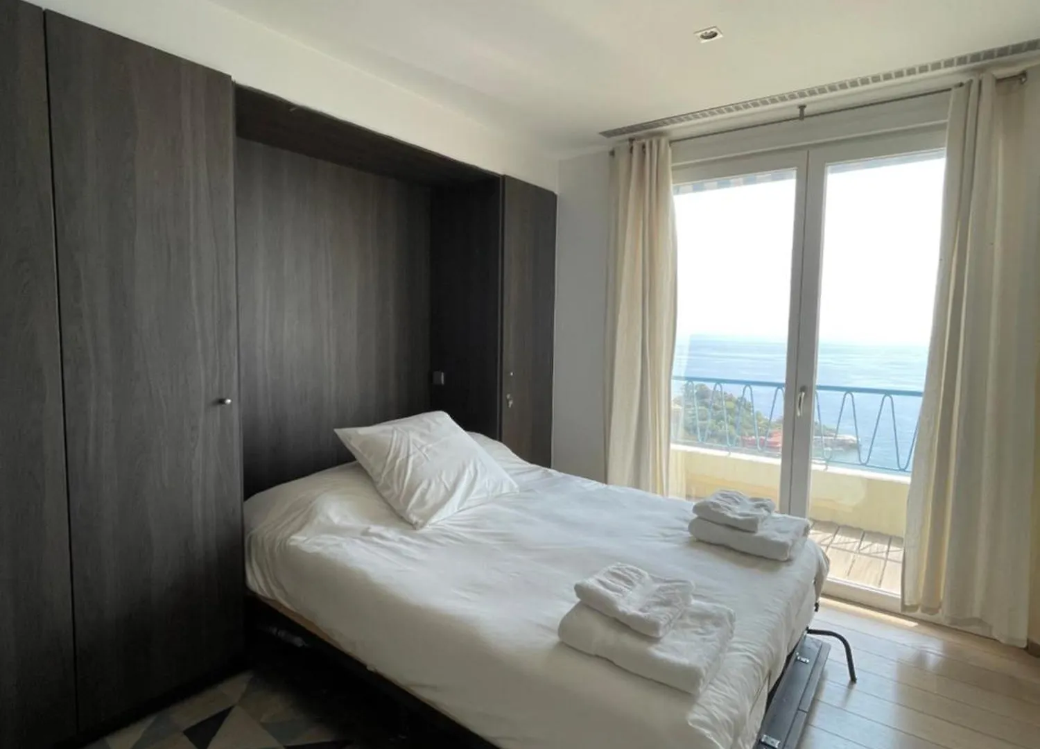 3 Bedrooms Duplex Penthouse - Monaco Border 2Min Walking Distance 로퀴에브륀캡마르탱